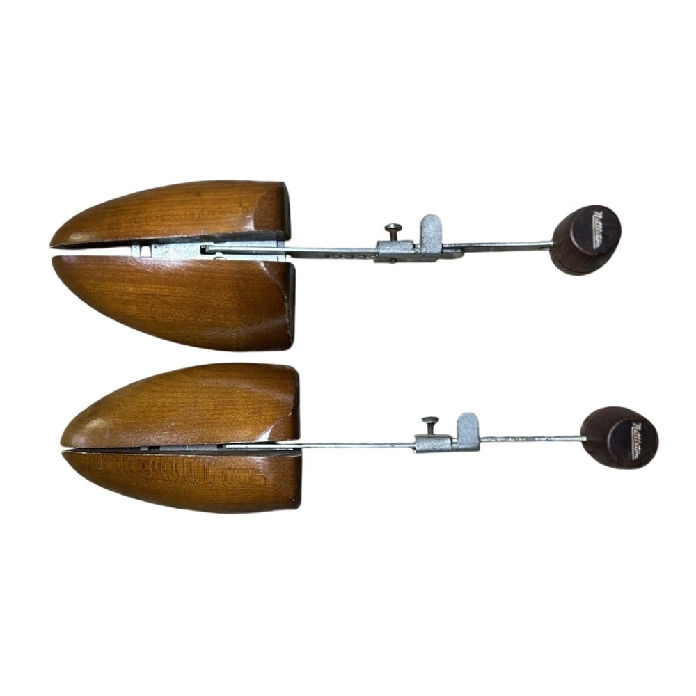 Nettleton Pair Wooden Shoe Trees Adjustable Split Toe Men's Vintage Timeless